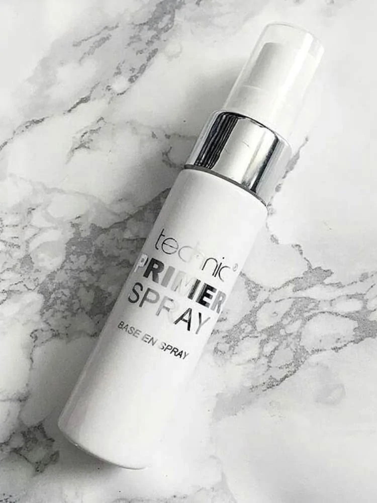 TECHNIC PRIMER SPRAY