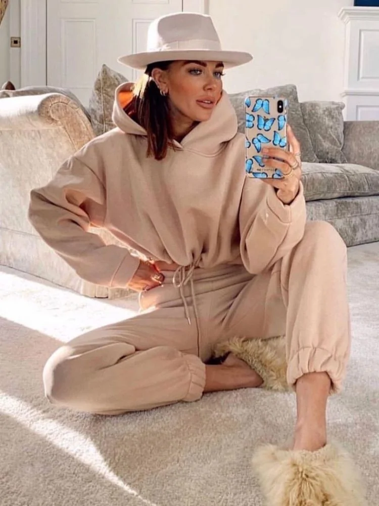 ΣΕΤ ΦΟΡΜΕΣ -KEISI NUDE