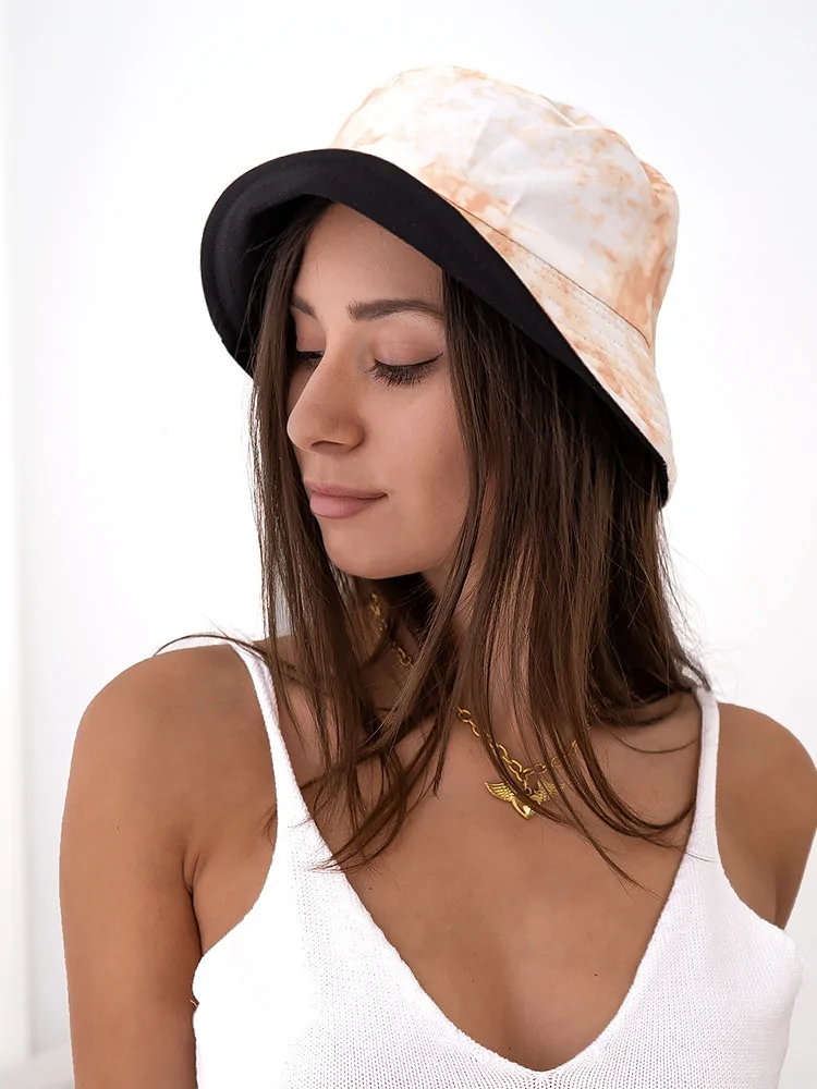 BEIGE TIE DYE BUCKET HAT