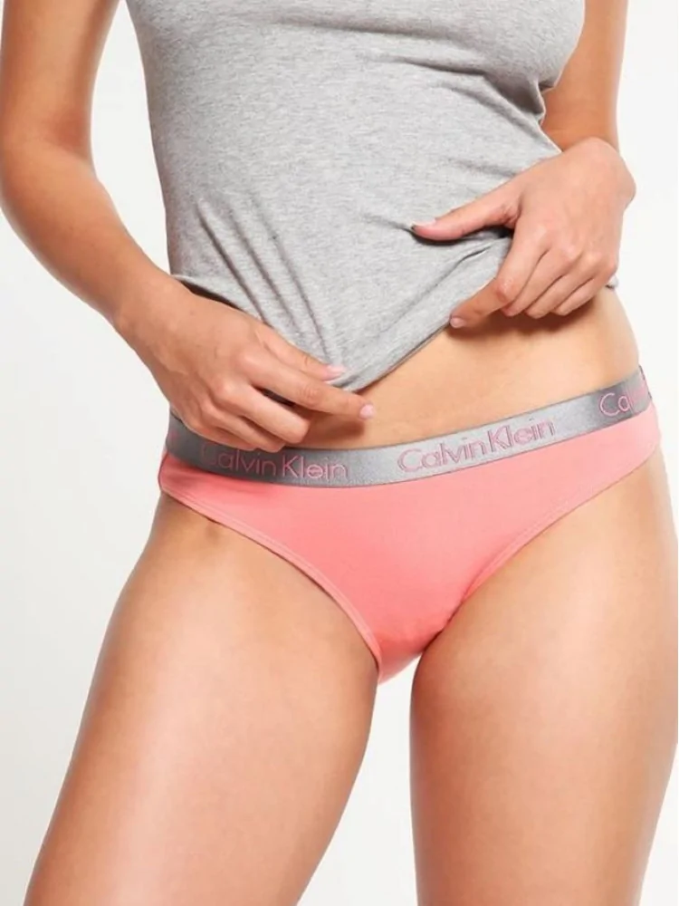 CALVIN KLEIN BRIGHT CHEEKY...