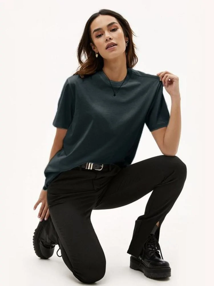 DARK GREY BOYFRIEND TEE