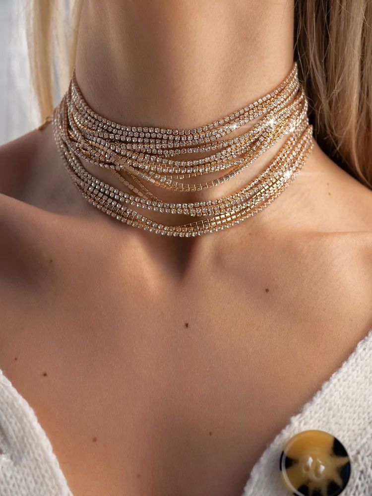 NOIRE GOLD STRASS NECKLACE