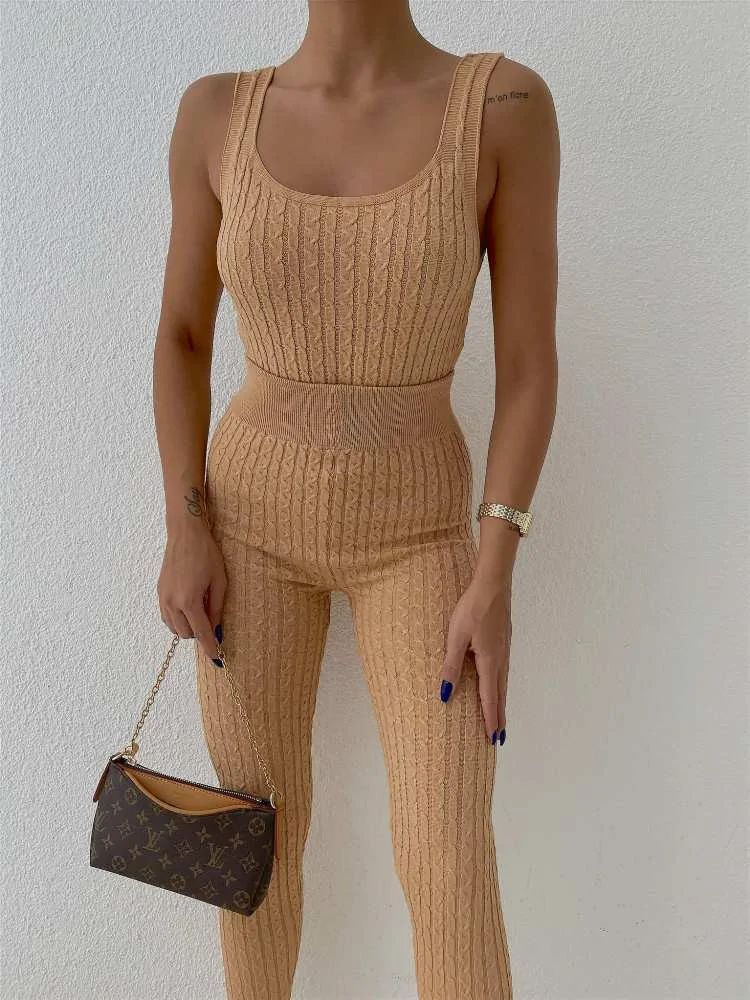 SONATA BEIGE KNITTED SET