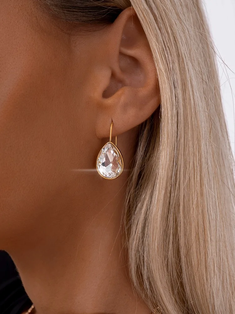 WHITE STRASS TEAR EARRINGS