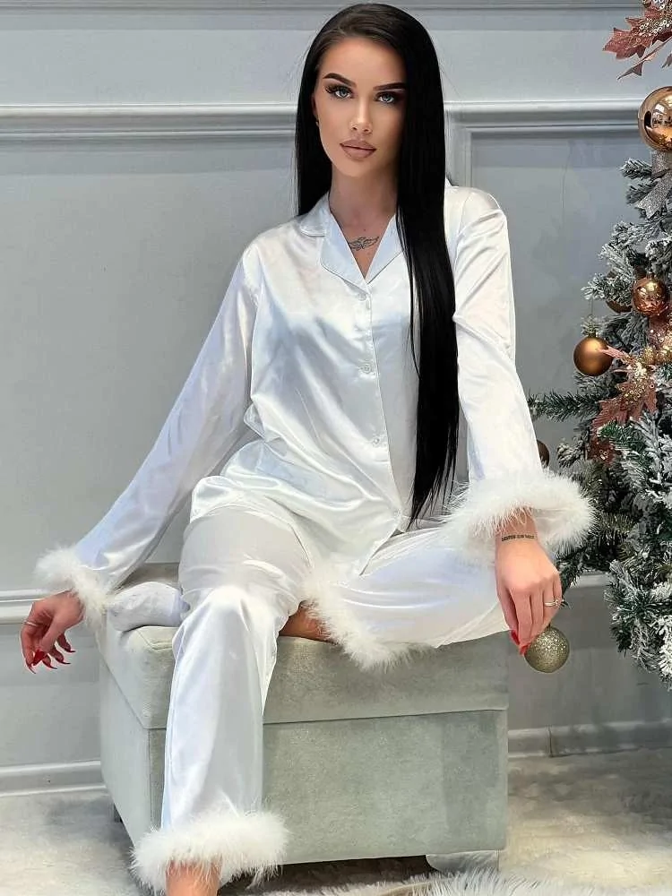 ASANTE WHITE FEATHER SATIN...