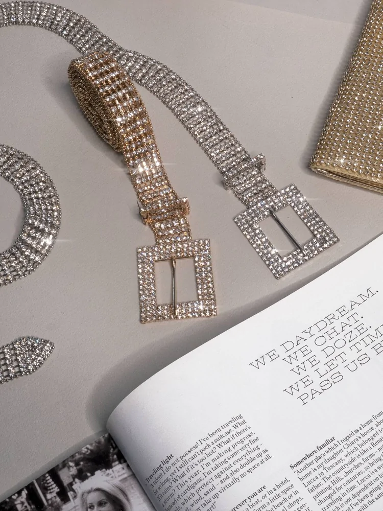 ΖΩΝΗ ΜΕ ΣΤΡΑΣ ΤΕΤΡΑΓΩΝΗ- NORA