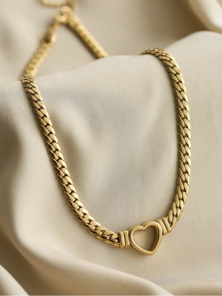 AMO GOLD STEEL NECKLACE