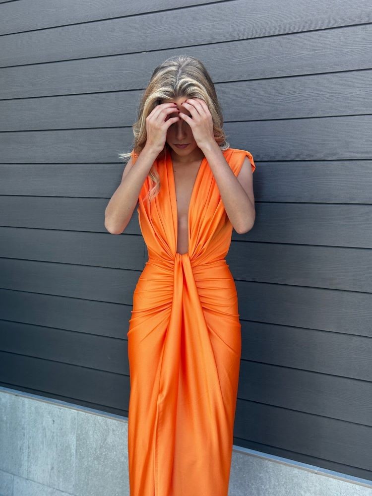ORANGE DRESS - DAISY