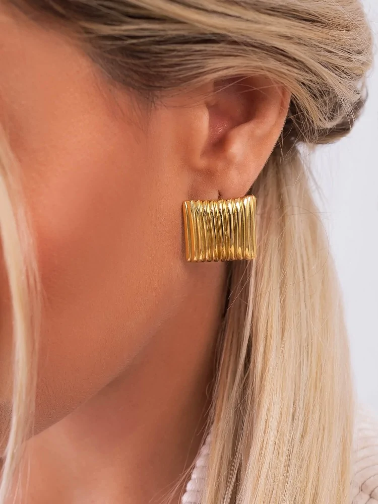 ROCH GOLD SQUARE EARRINGS