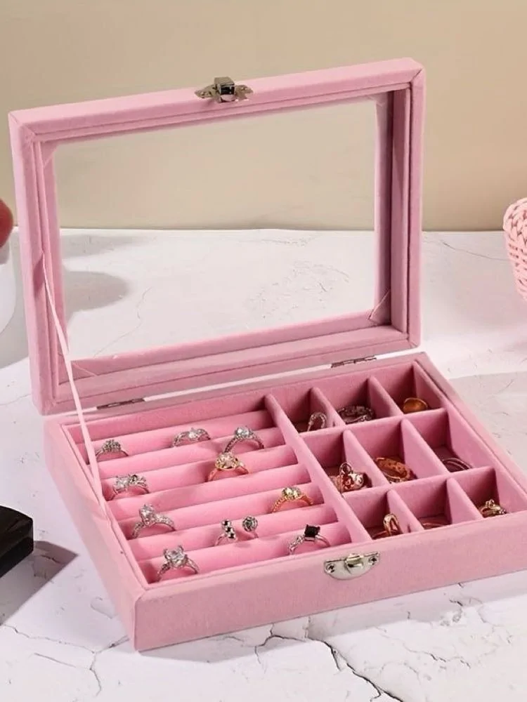 BIG VELVET JEWELLERY CASE