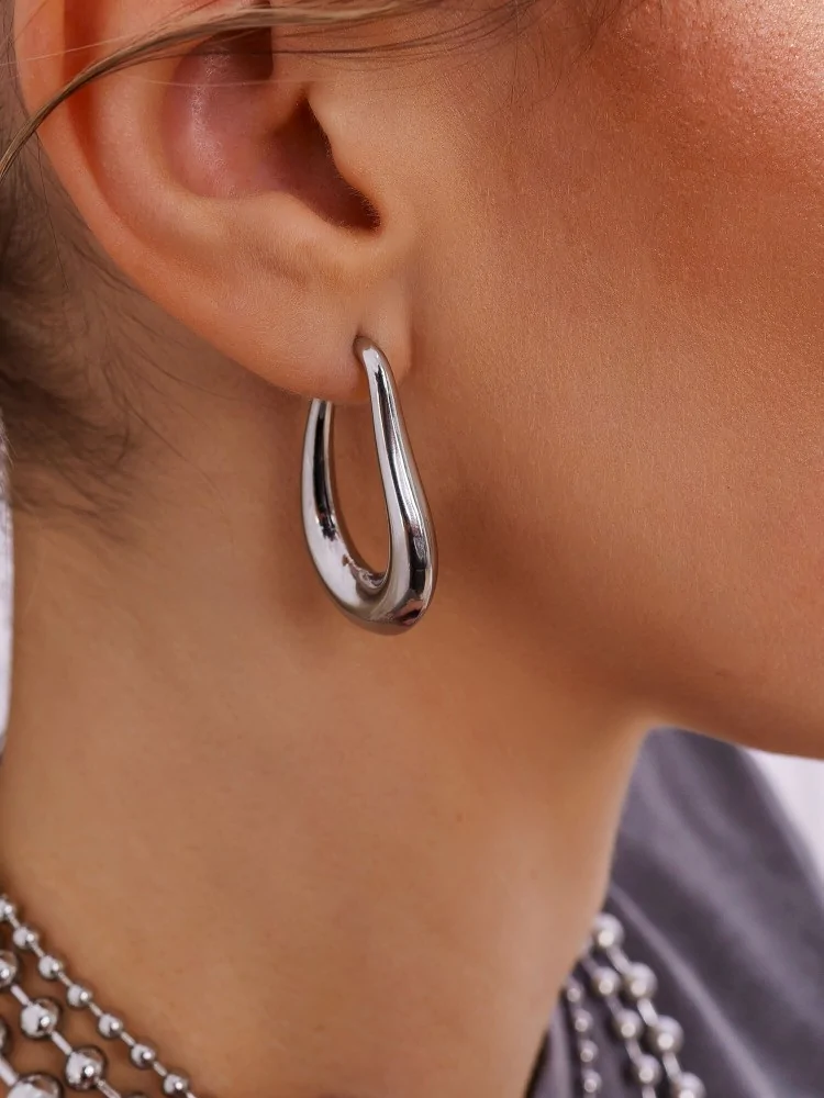 MINI SILVER HOOP EARRINGS...
