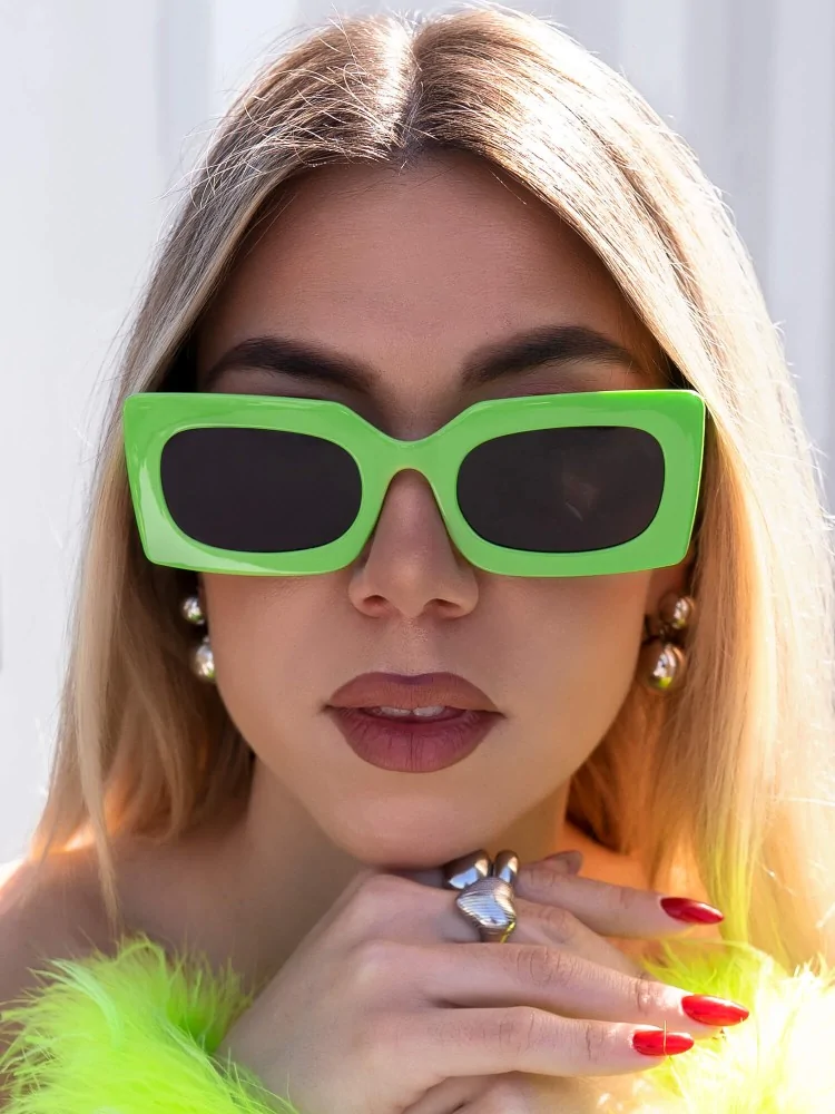 ANNAKEY PALM LIME SUNGLASSES