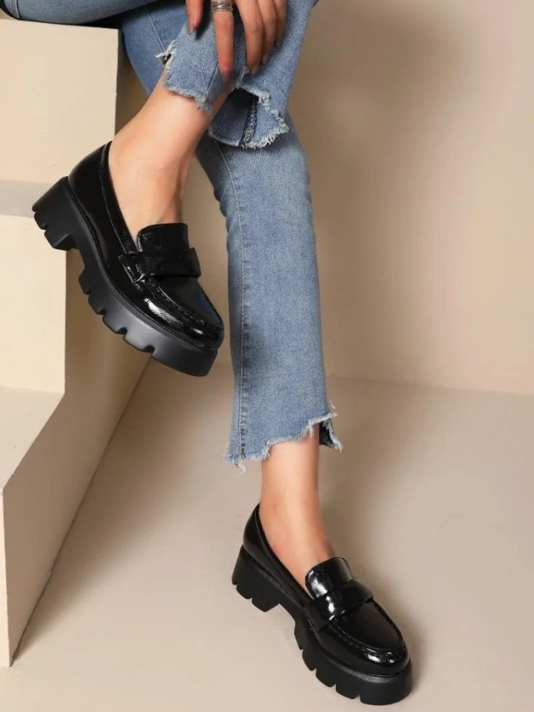 BLACK LOAFERS - MARIALENA