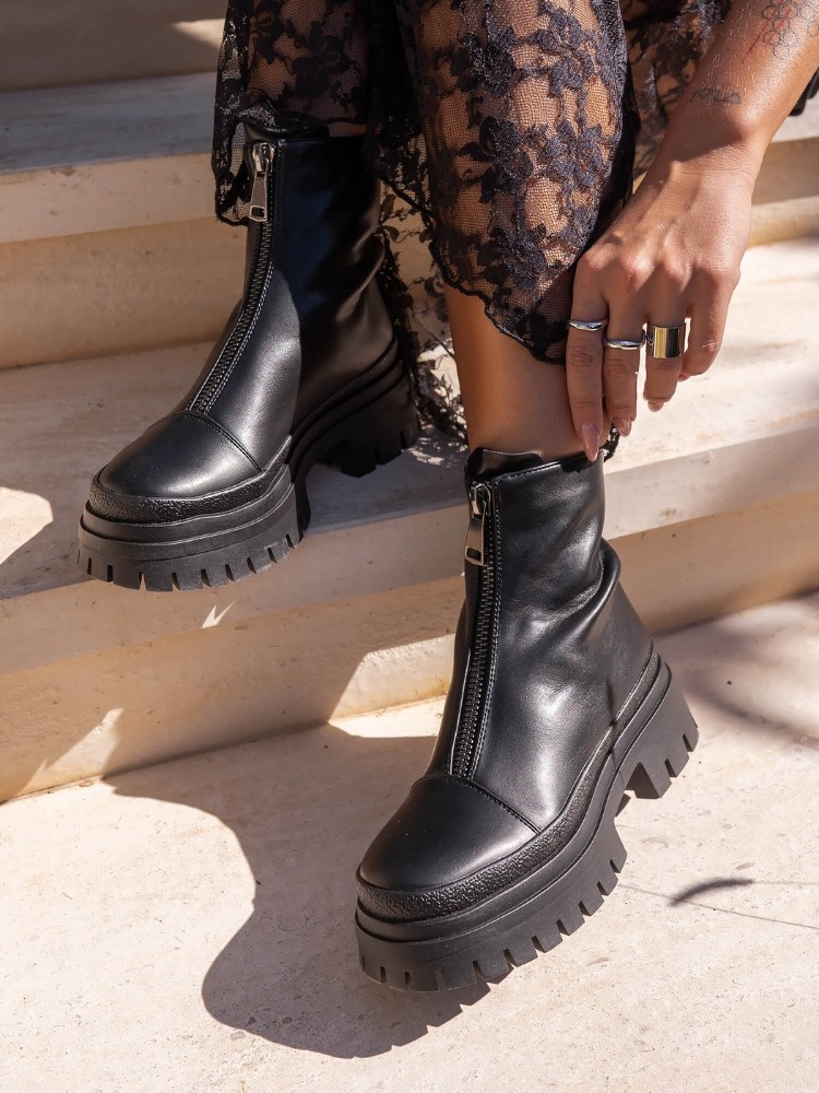 DOLF BLACK UNCLEBOOTS