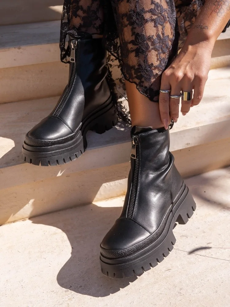 ΜΠΟΤΑΚΙΑ ΜΑΥΡΑ ΜΕ ΦΕΡΜΟΥΑΡ...