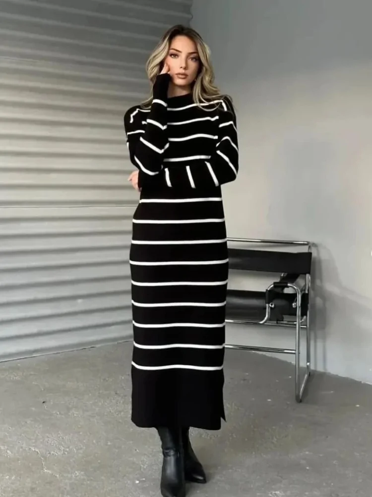 KNITTED LONG DRESS - STRIPE