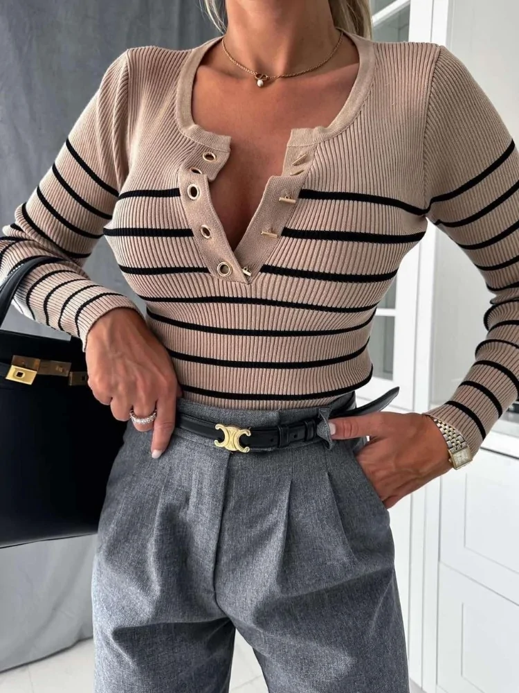 KNITTED BLOUSE - SOLO