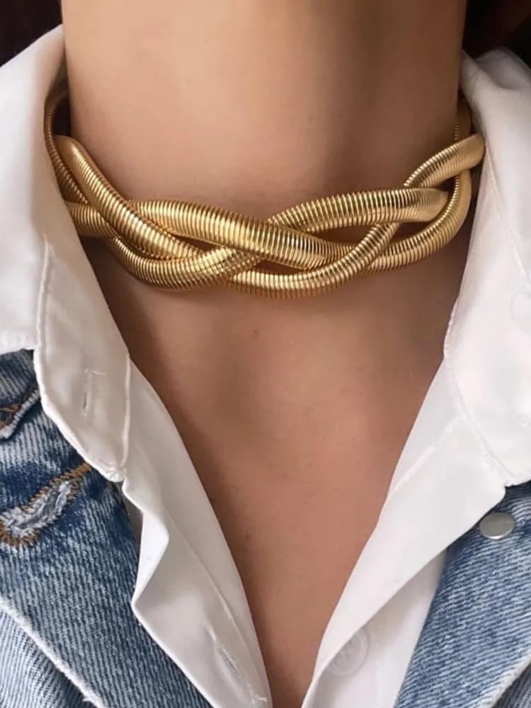 ΤΣΟΚΕΡ - OTANA