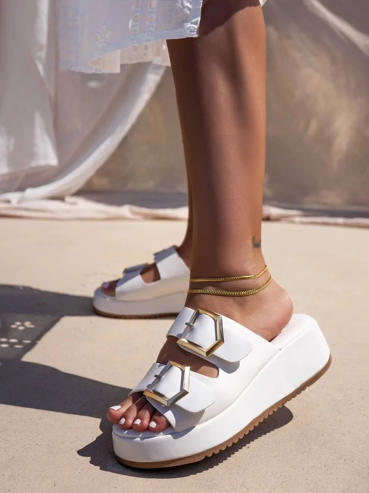 WHITE FLATFORMS - VENETIA