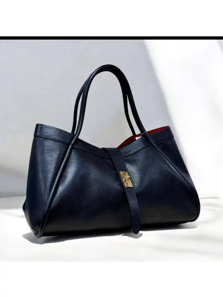 LEATHER BAG - SWAY