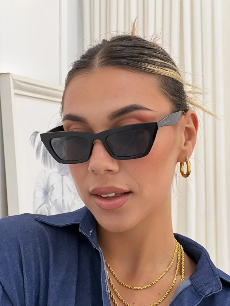 ANNAKEY TATI BLACK SUNGLASSES