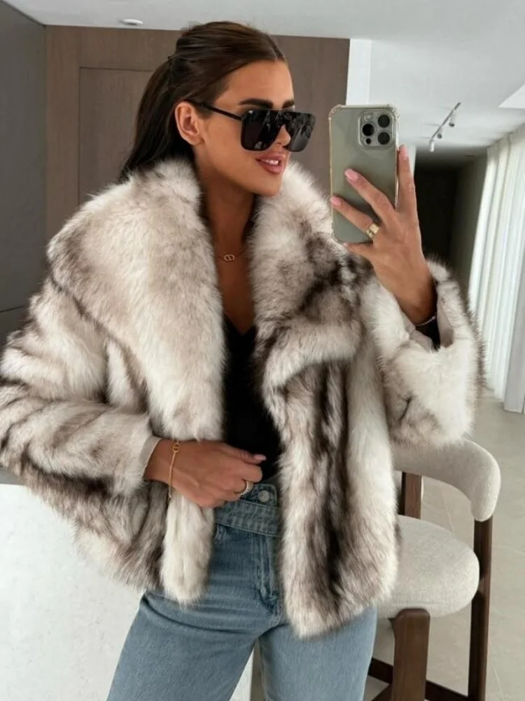 CREAM SHORT FUR - SNOW