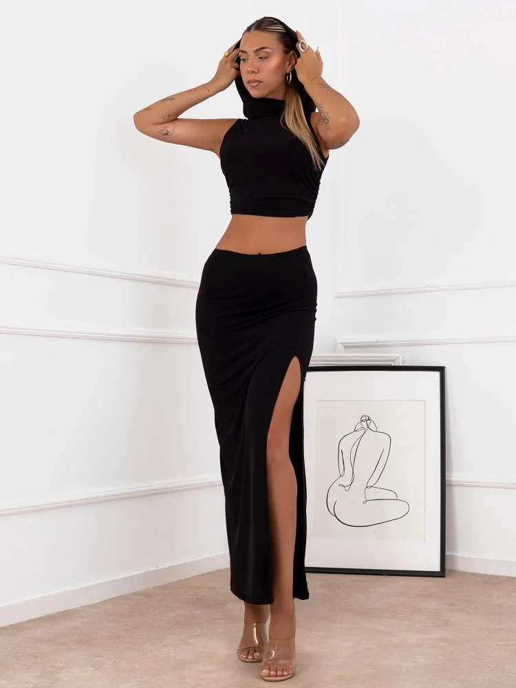 SET MAXI SKIRT WITH HOODIE...