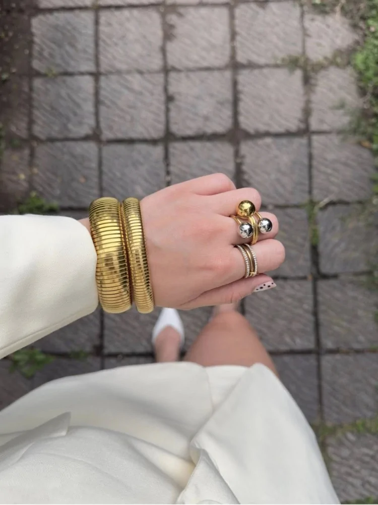 ΔΑΧΤΥΛΙΔΙ - PLANETS