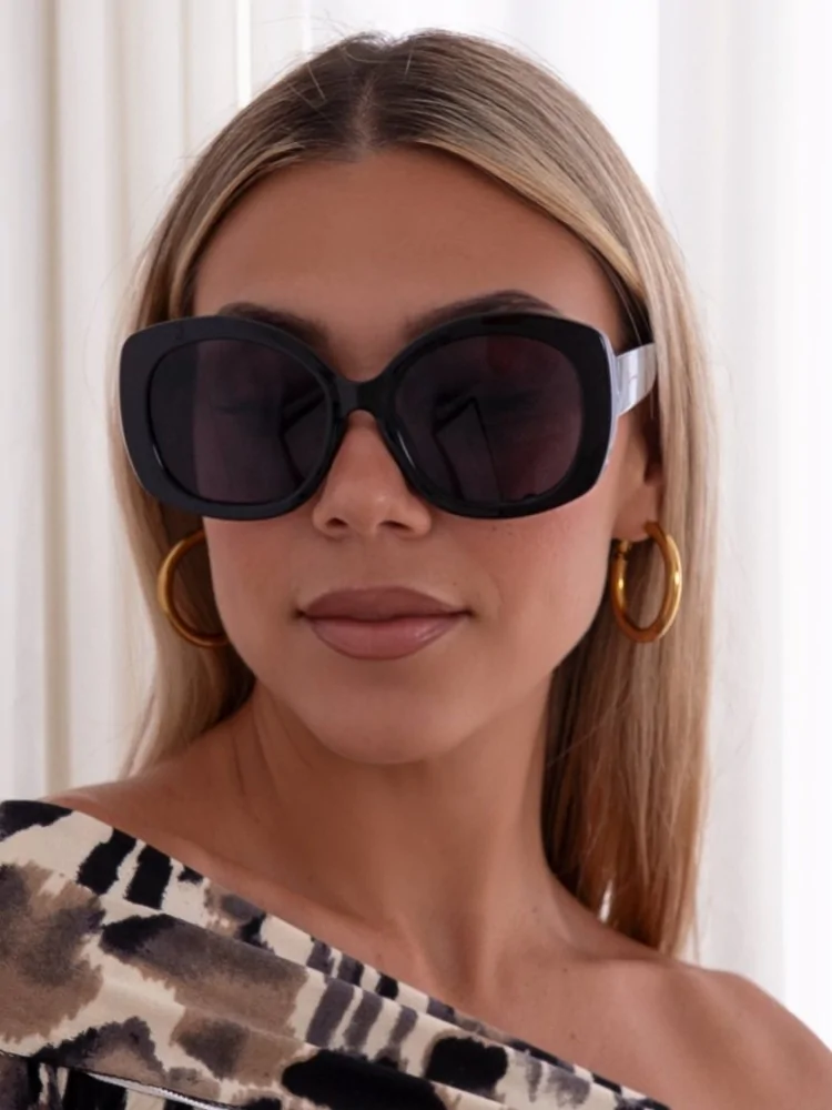 ANNAKEY SCARLET BLACK...