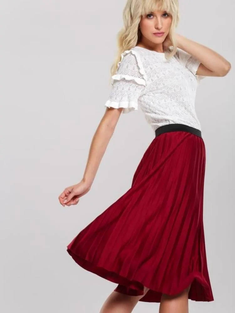 ANGIE WINE PLEATED SKIRT