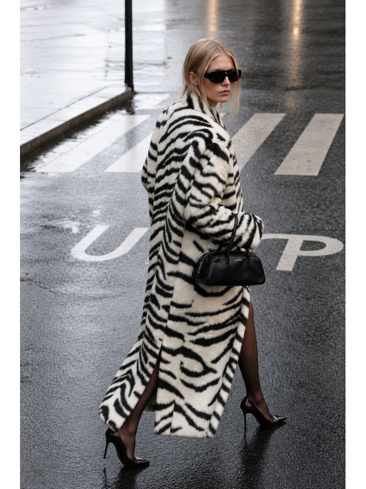 ZEBRA COAT BY LUMINA